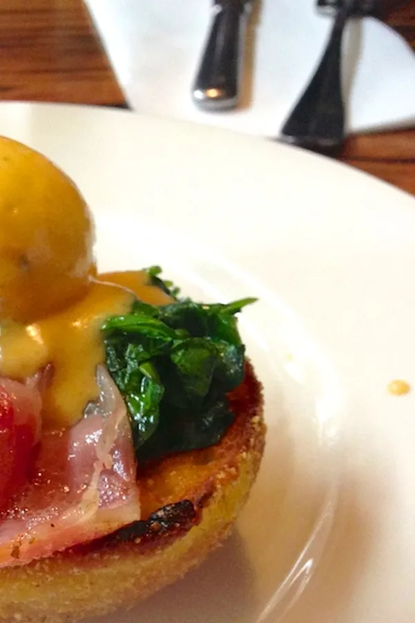 Eggs Benedict